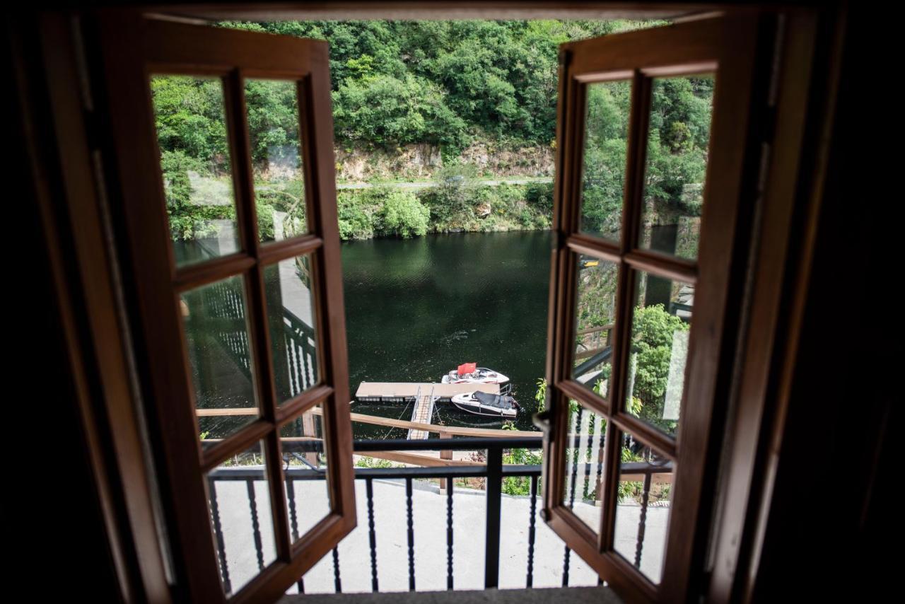 El Balcon De La Penela Villa Belesar Exteriör bild